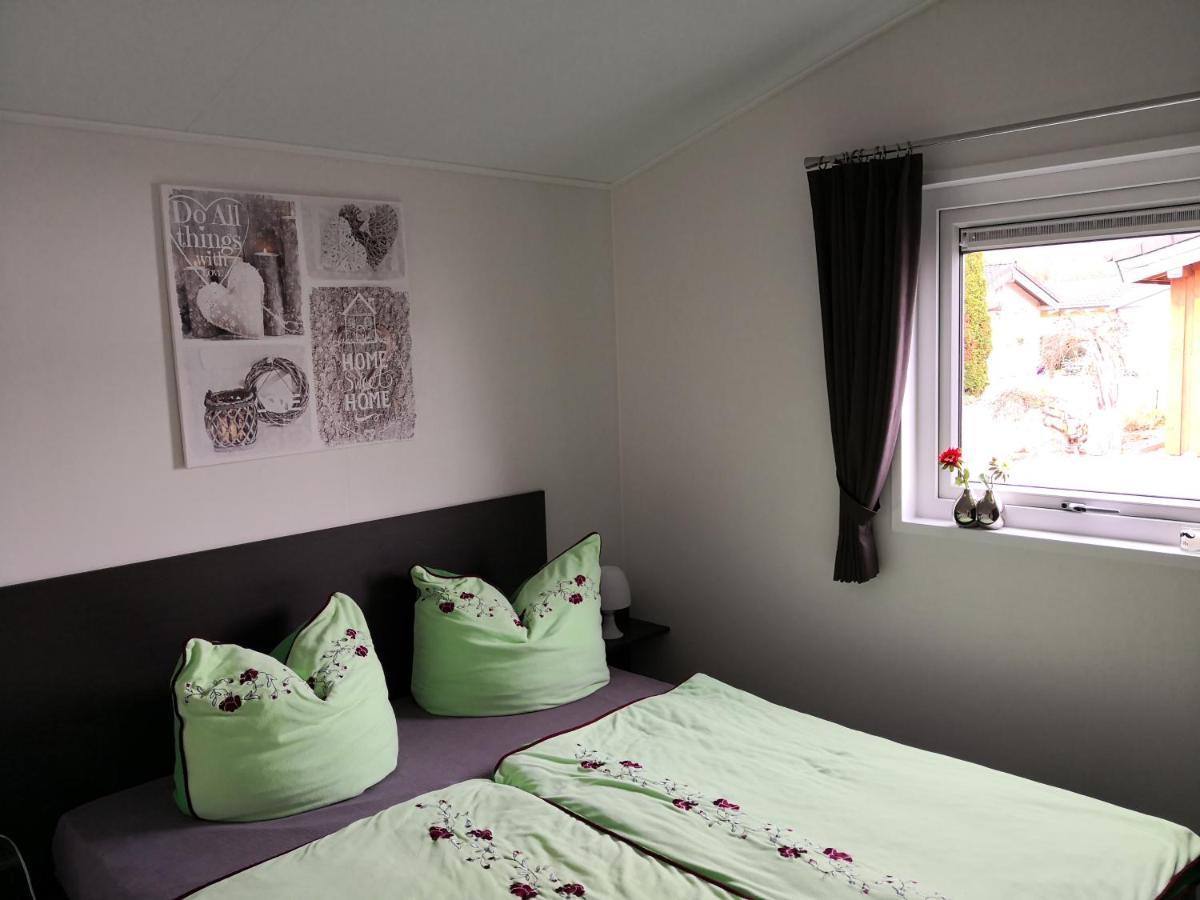 קובלנץ Ferienhaus Malefi 1 Am Guelser Moselbogen מראה חיצוני תמונה